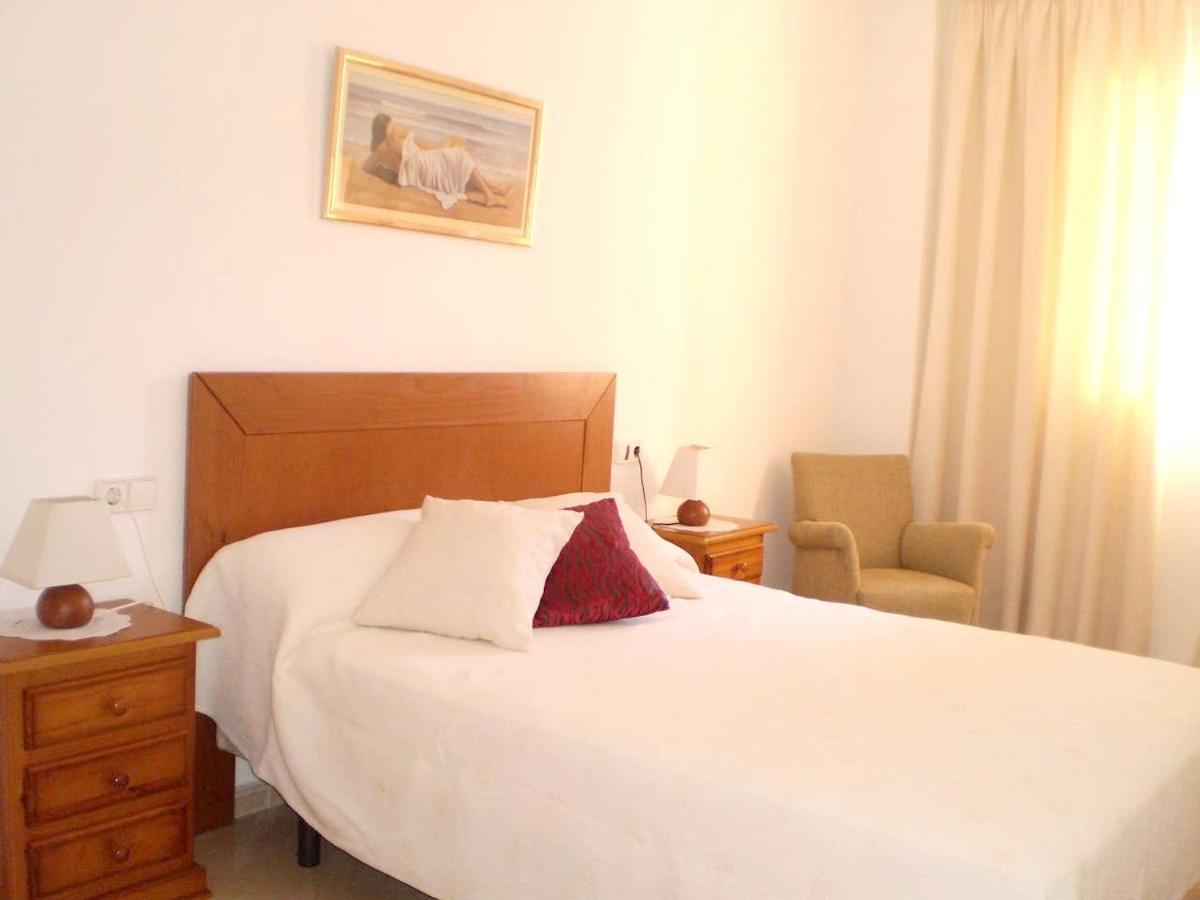Lejlighed 2 Bedrooms At 100 M Away From The With Furnished Terrace And Wifi Alcudia (Mallorca)